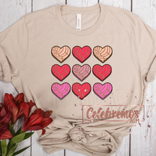 Load image into Gallery viewer, Concha Hearts