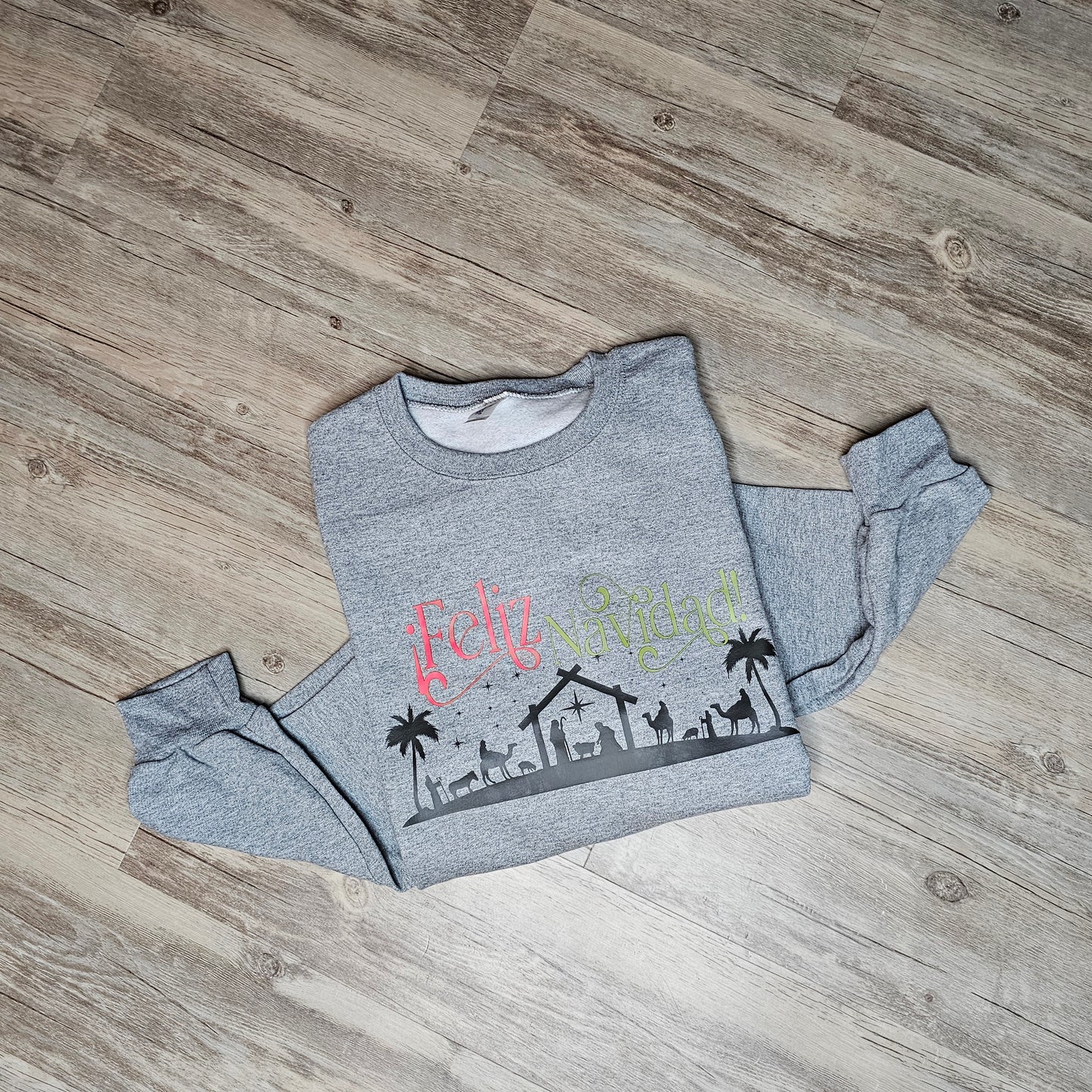Feliz Navidad Crew Neck